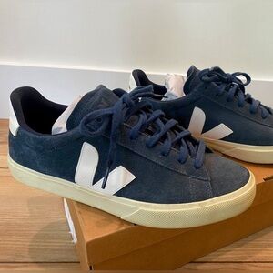 Veja Campo Suede Sneakers Navy Blue